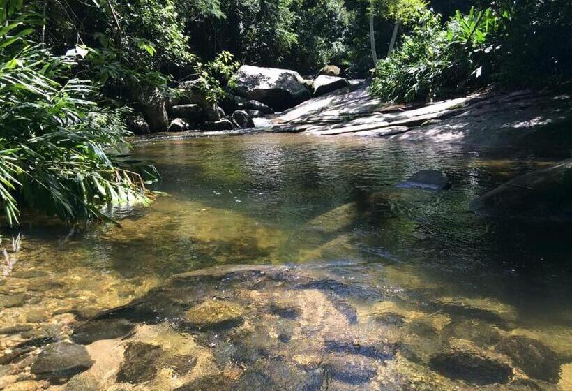 ユースホステル Pousada Flor Da Manhã