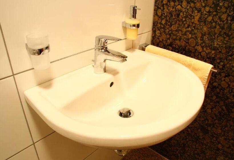 민박 Bistro Im Ring