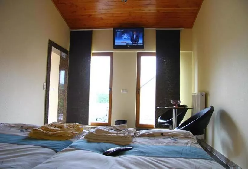 Aamiaismajoitus (B&B) Bistro Im Ring