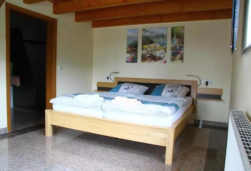 Aamiaismajoitus (B&B) Bistro Im Ring