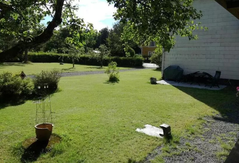 Aamiaismajoitus (B&B) Molidens Gästgiveri Jönköping