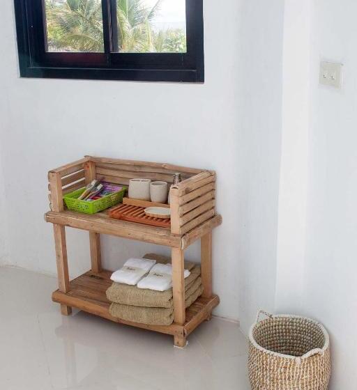 Bed and Breakfast Sunset Beach House