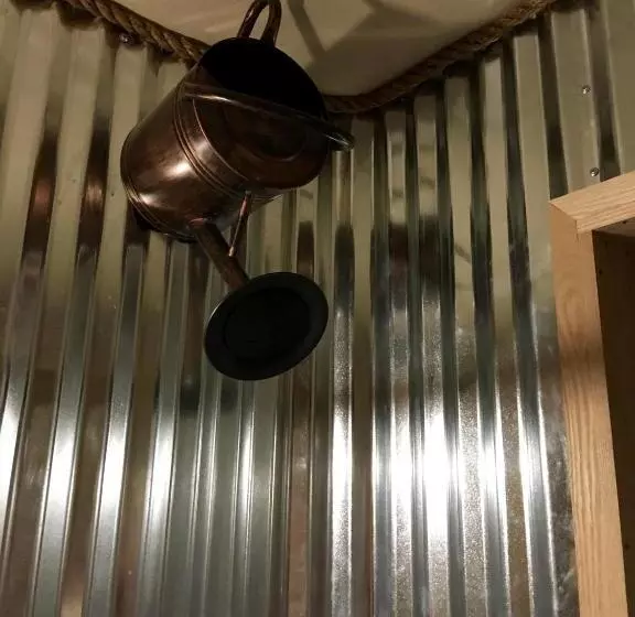 Dusty Boots Motel & Cafe