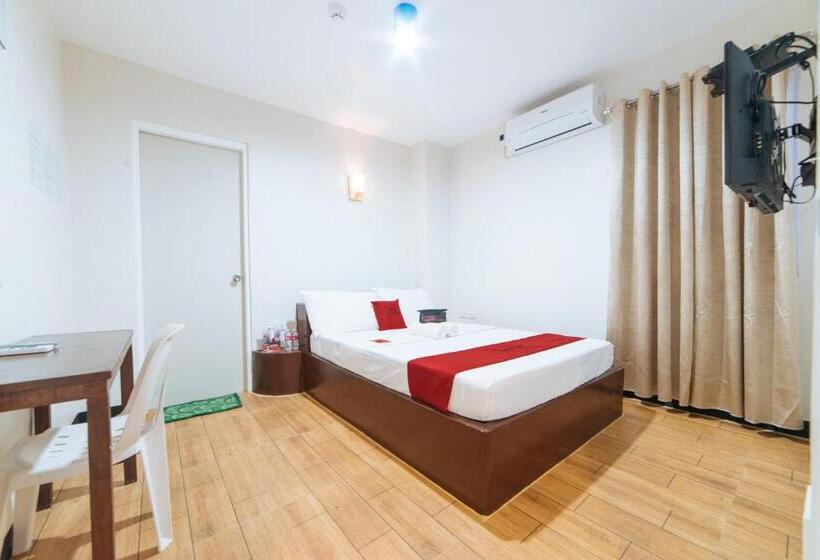 בית מלון כפרי Reddoorz At Nirvana Pension House