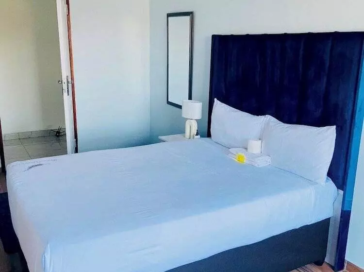 ペンション Airport Imperial Guest House