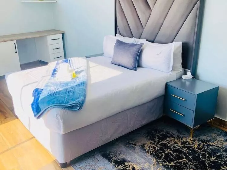 ペンション Airport Imperial Guest House