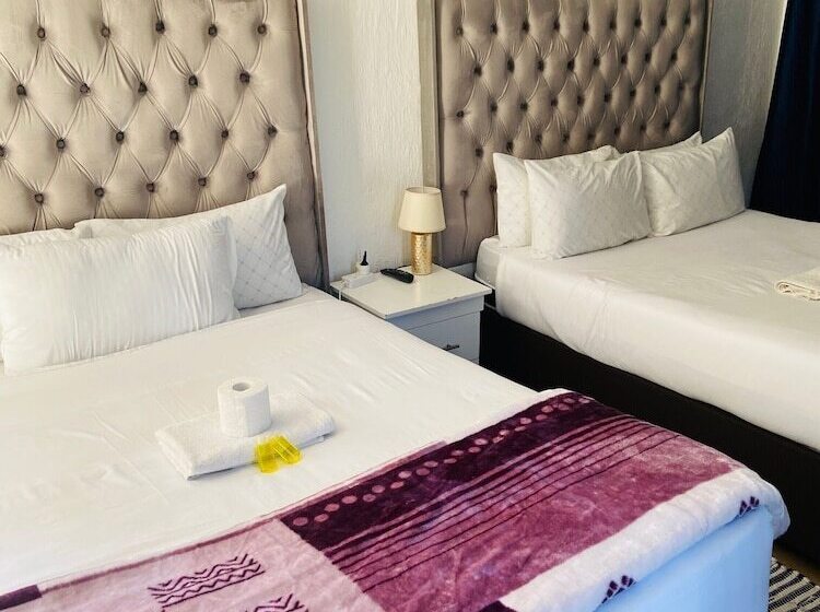 פנסיון Airport Imperial Guest House