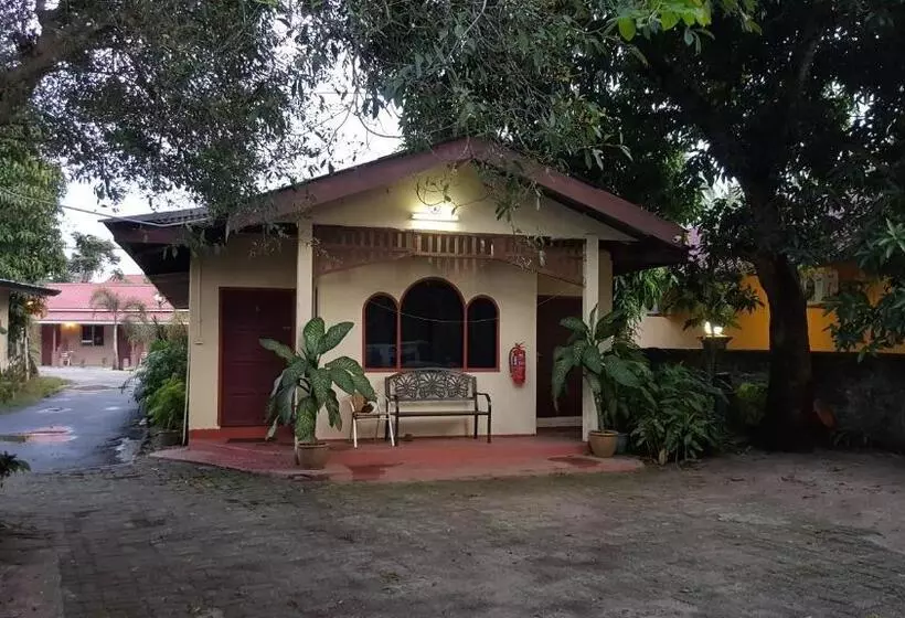 Majatalo Gecko Guesthouse