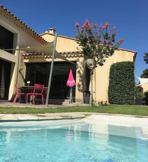 ペンション Guest House Ginoux