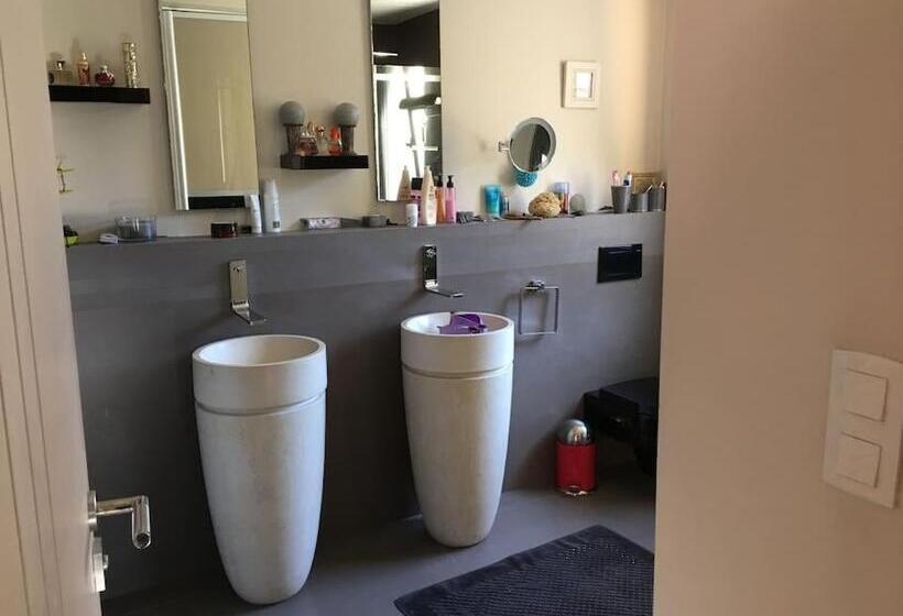 ペンション Guest House Ginoux