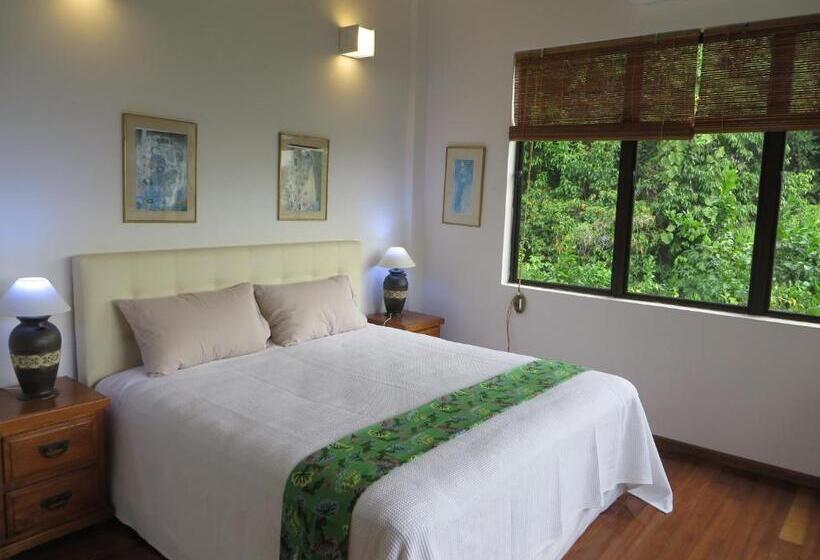 Pensão Nanga Damai Homestay