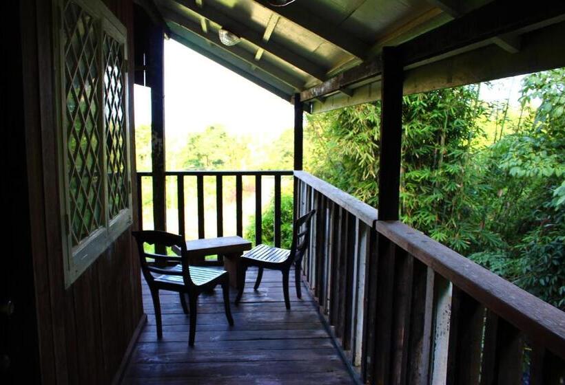 Pensão Nanga Damai Homestay