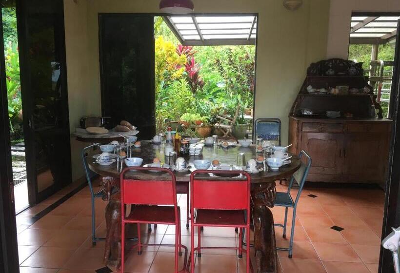 Pensão Nanga Damai Homestay