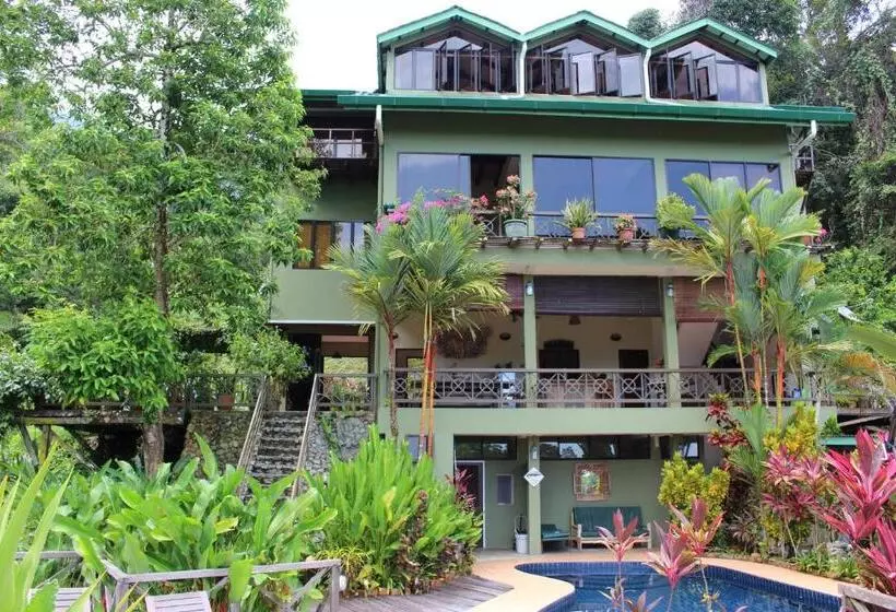 ペンション Nanga Damai Homestay