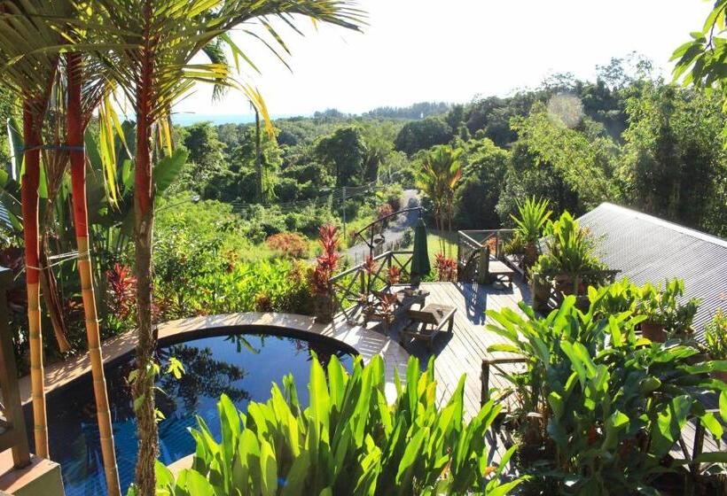 Pensão Nanga Damai Homestay