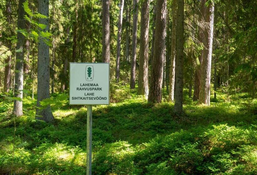 پانسیون Nature Guest House