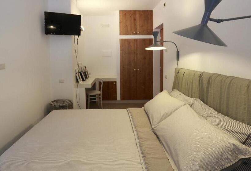 بنسيون Santa Marta Villa Le Padule