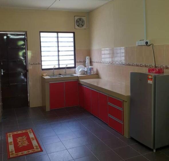 Pensjonat Tambun D Mewah Homestay