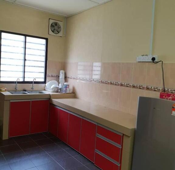 Pensjonat Tambun D Mewah Homestay