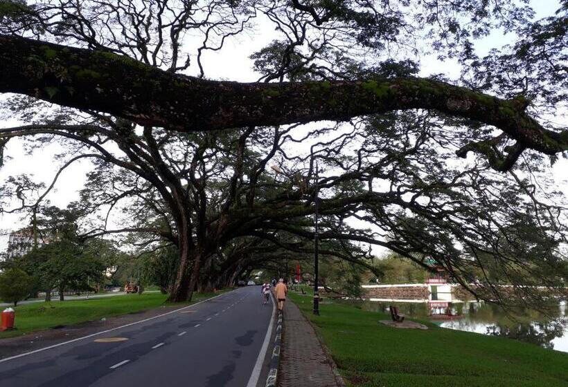 Pension Teratak Opah Kamunting