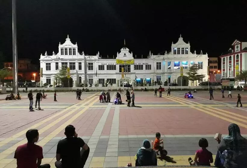 ペンション Teratak Opah Kamunting