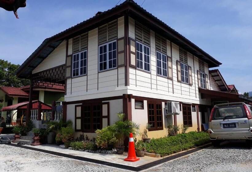 Pension Teratak Opah Kamunting