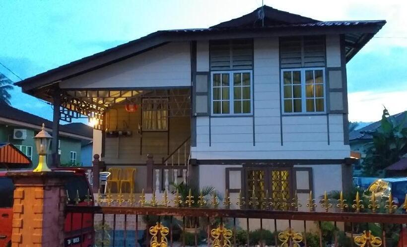 Pension Teratak Opah Kamunting