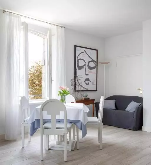 Villa Maria Apartments