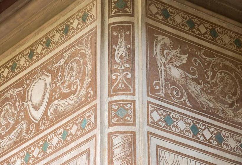 Villa Maria Apartments