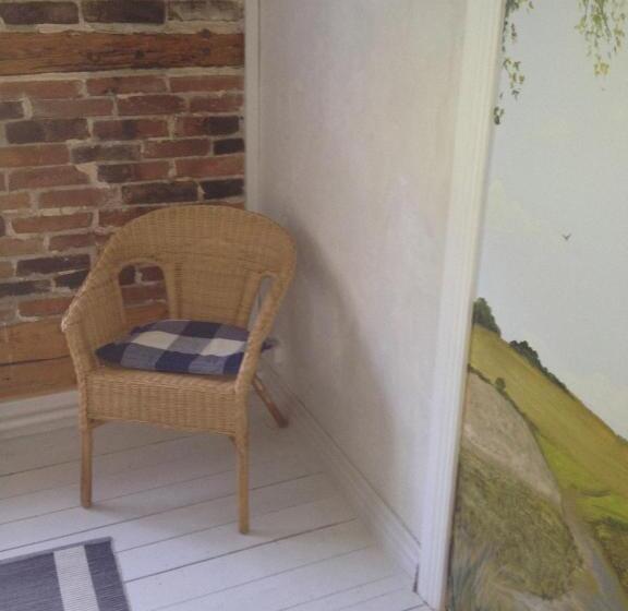 تختخواب و صبحانه Säbyholms Gård