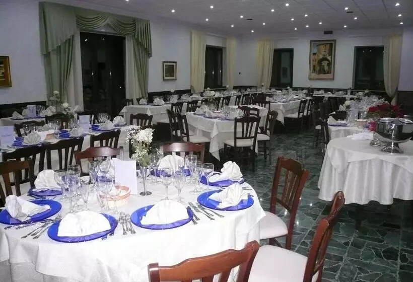 Hotelli Albergo Belvedere