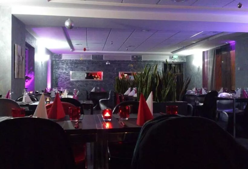 Hotelli Hôtel Carpe Diem