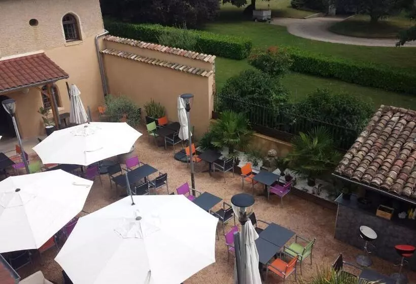 Hotelli Hôtel Carpe Diem