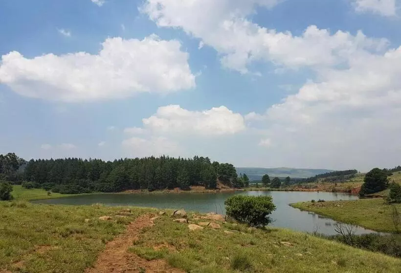 ホテル Luiperdkloof Trout Lodge