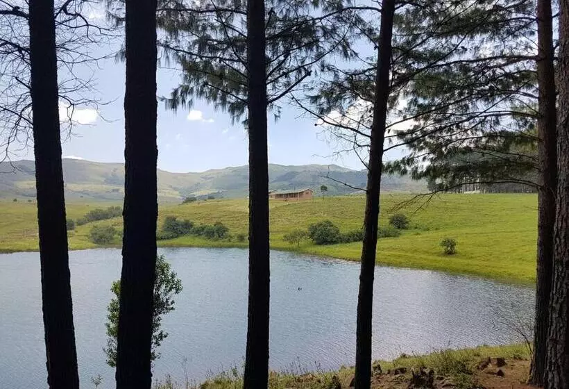 ホテル Luiperdkloof Trout Lodge