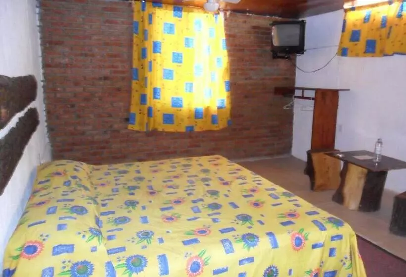 ホテル Valle De Bravo