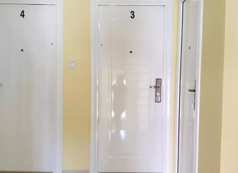 پانسیون Apartmans Hari
