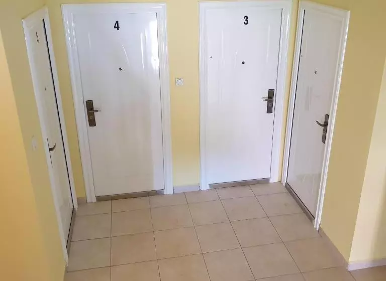 پانسیون Apartmans Hari
