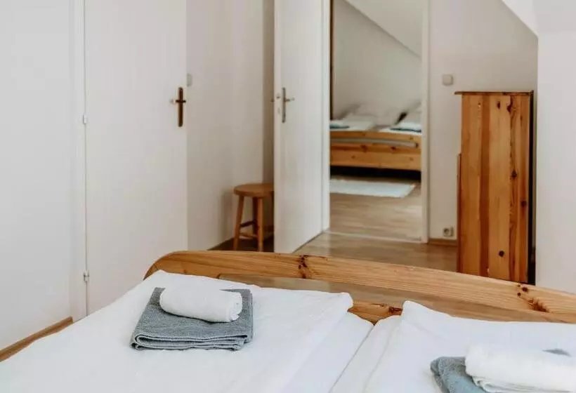 ペンション Kék Vendégház Family Resort