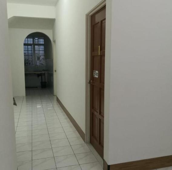 پانسیون Kompovilla