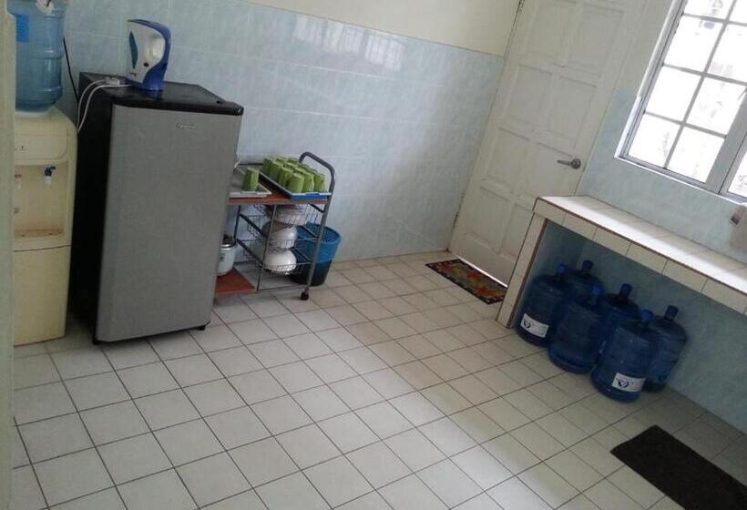 پانسیون Kompovilla