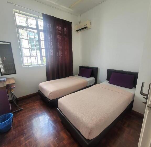 پانسیون Kompovilla