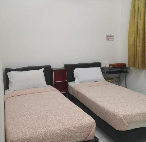 پانسیون Kompovilla