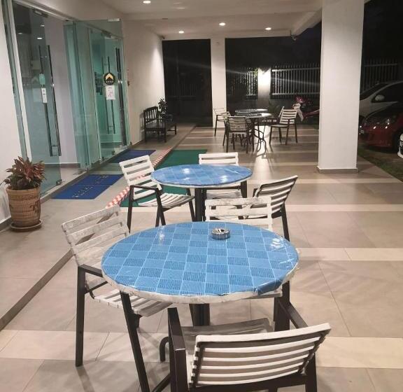 پانسیون Kompovilla