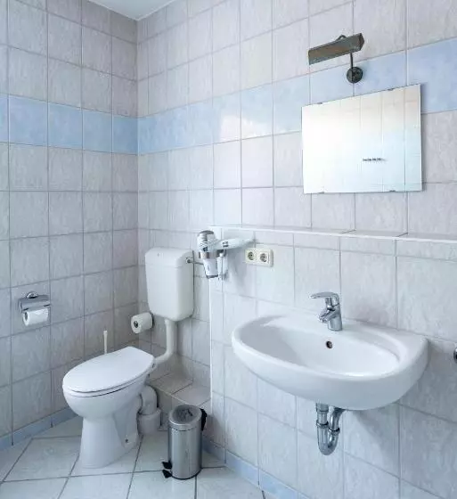 U Nautic Restaurant & Pension