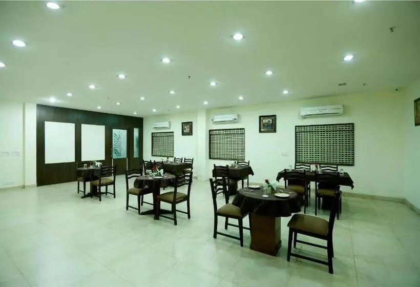 Hotelli Airport Rts