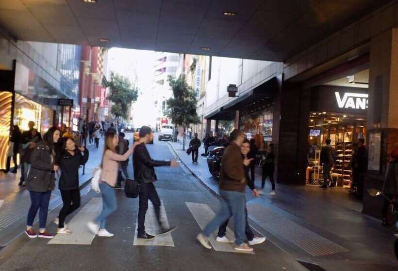 ユースホステル Europa Melbourne