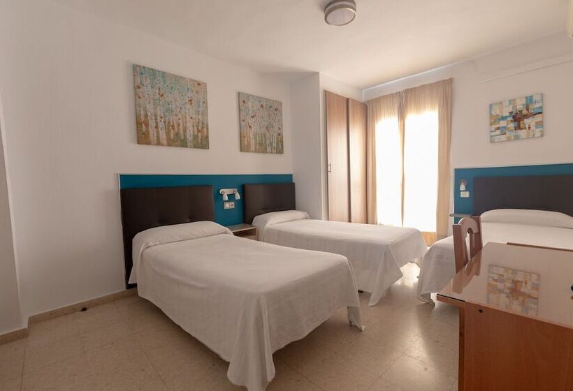 Vandrarhem Hostal La Pilarica