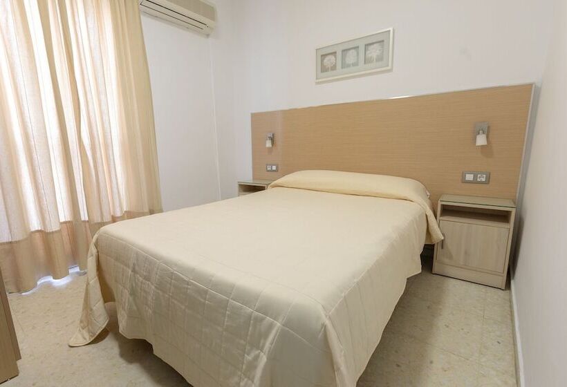 Vandrarhem Hostal La Pilarica