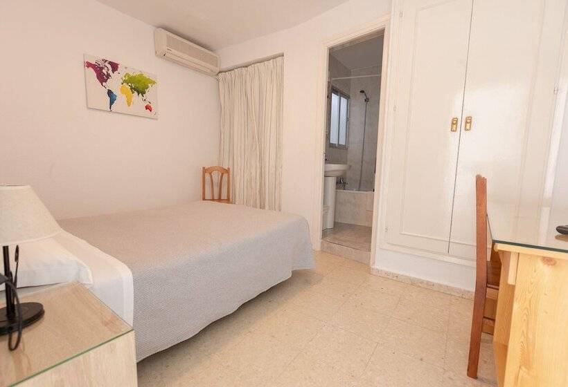 Vandrarhem Hostal La Pilarica